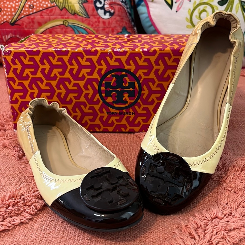 Tory Burch ballet flats size 6
